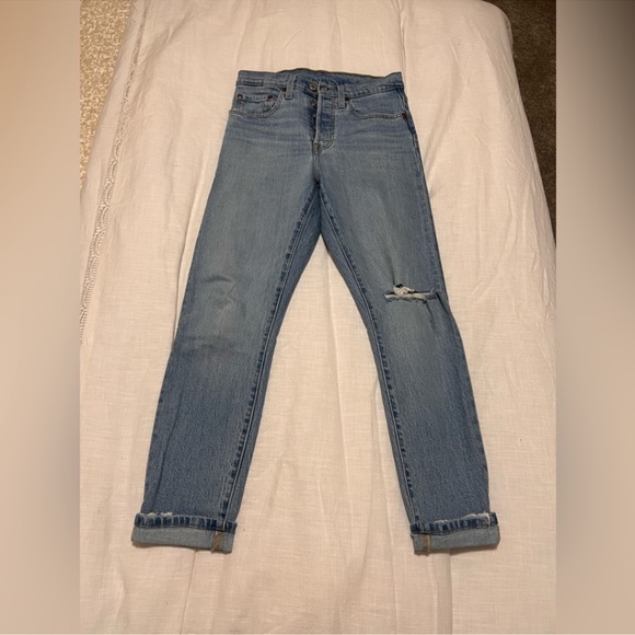 Levi's 501 Skinny Jeans - Picture 3 of 6